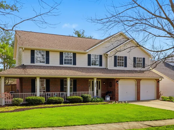 2029 Blackhorse Ln, Lexington, KY 40503