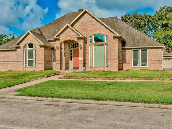 6220 Regina Ln, Beaumont, TX 77706