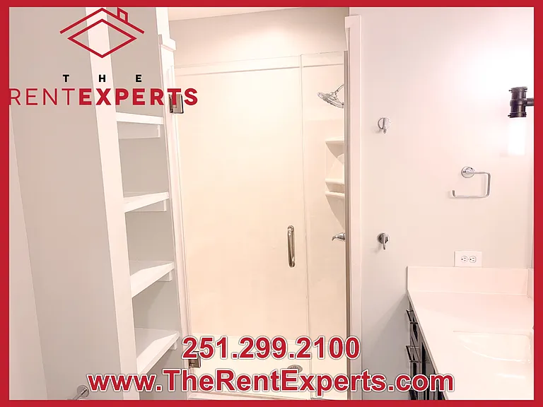 360 Dauphin St #2A — Photo 13