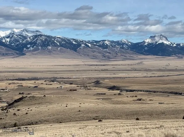209 Shining Mountains Loop Rd #2, Ennis, MT 59729