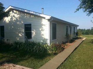 1948 E 175th Rd, Lecompton, KS 66050