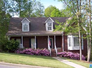 8249 Matson Cir, Trussville, AL 35173