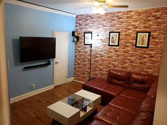 Rented by Sector Property Group | media 1