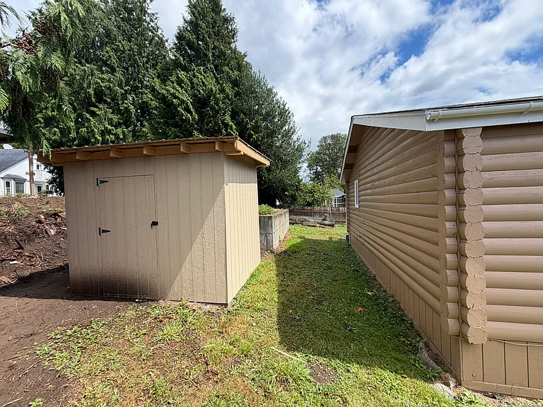 3746 Cyprus Way — Photo 4