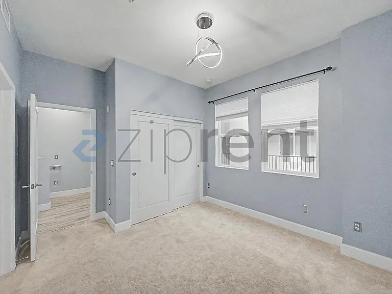 300 E 4th St #407 — Photo 24