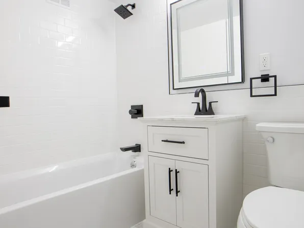 209 Clinton Avenue image 11 of 14