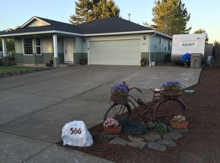 566 SE Mifflin St, Dallas, OR 97338