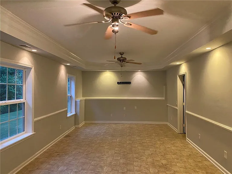 12945 Morningpark Cir — Photo 16