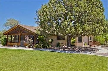 Private in-town estate