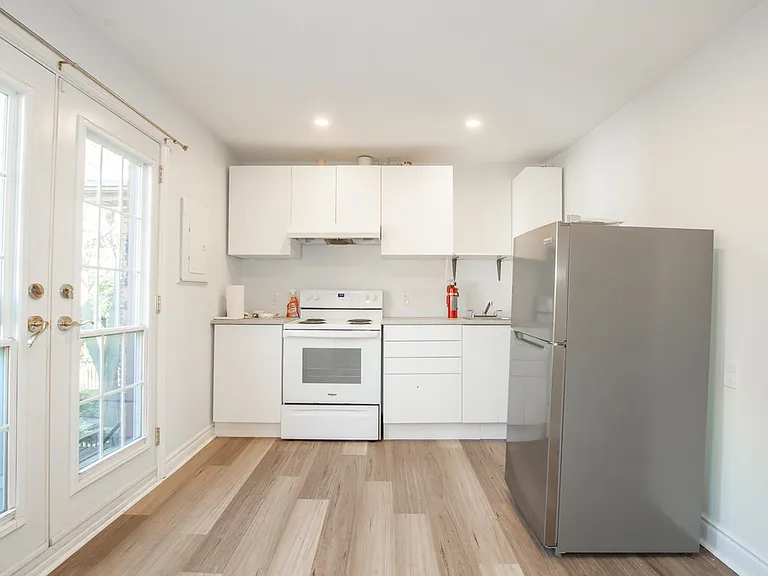 204 Sanford Ave S #L282H2 — Photo 7