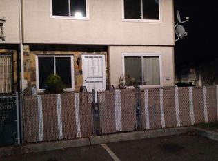 31 Rodeo Ln #3BD, Staten Island, NY 10304