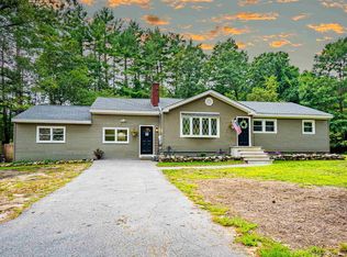 2 Moeckel Rd, Windham, NH 03087