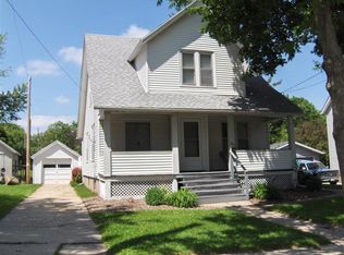 202 Hickory St, Fort Atkinson, WI 53538