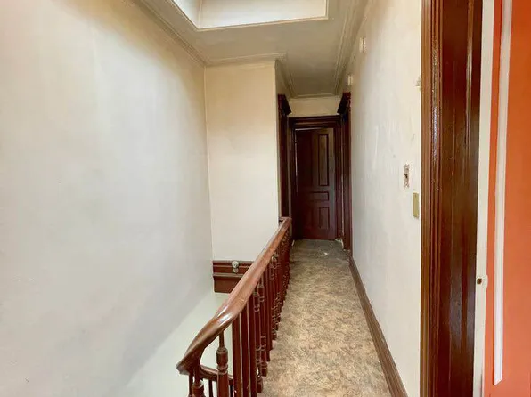 1328 Pacific Street image 4 of 5