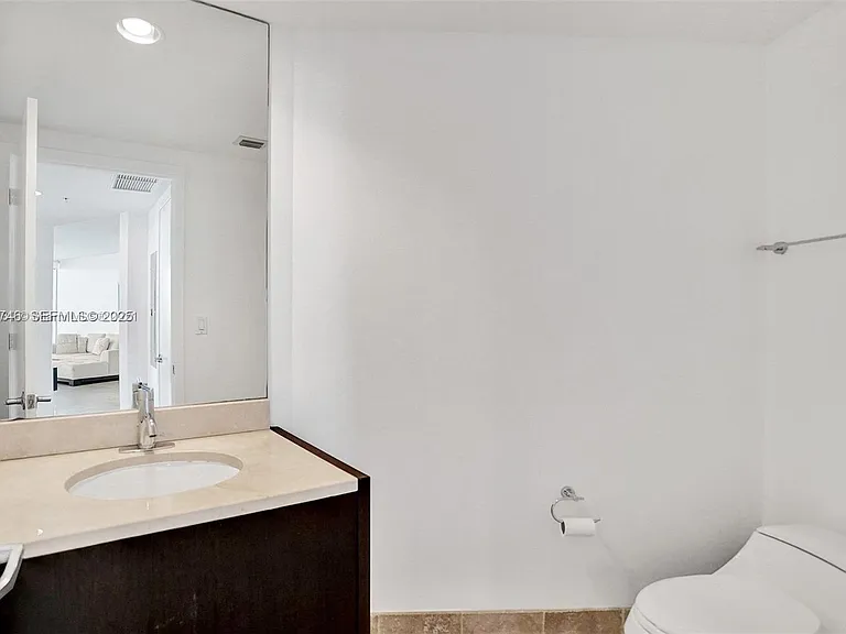 18201 Collins Ave #901 — Photo 4
