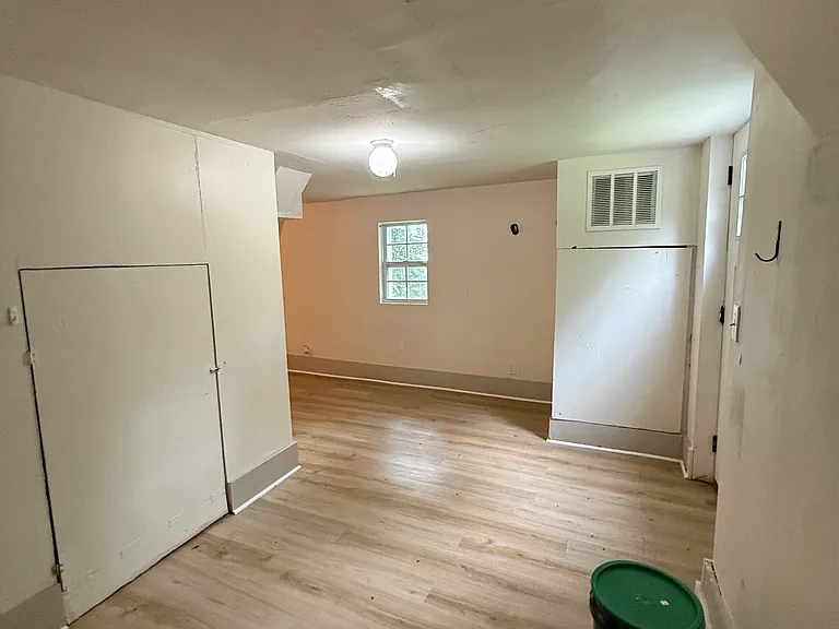 2601 Gaston Ave — Photo 12