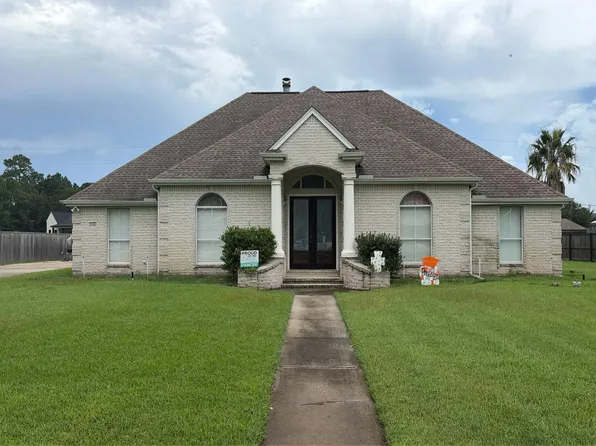 9466 Stonewood Dr, Orange, TX 77630