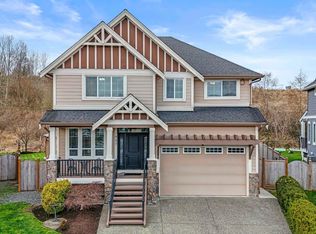 1925 Merlot Blvd, Abbotsford, BC V4X0A6