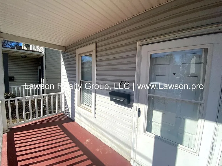 813 Gilmer Ave NW — Photo 5