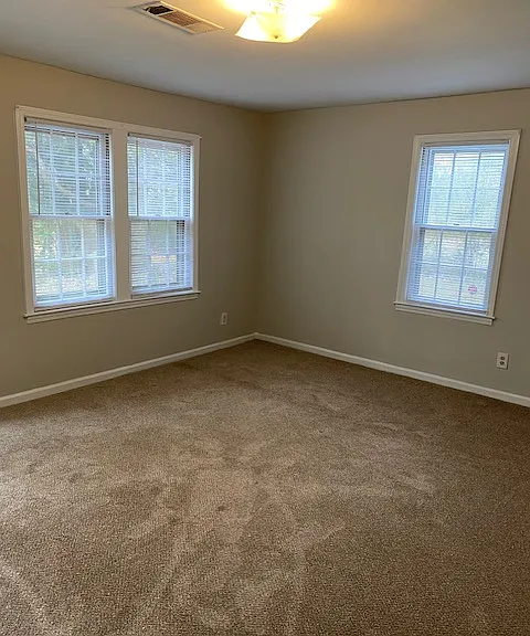 1313 E Lydia Hwy — Photo 3