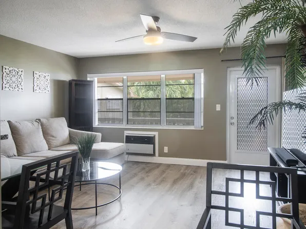 98 Bedford D #98, West Palm Beach, FL 33417