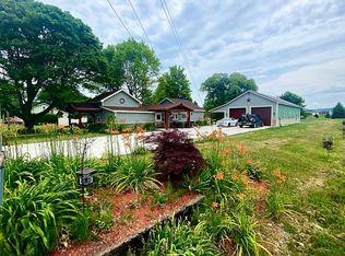 114 S Washington St, North East, PA