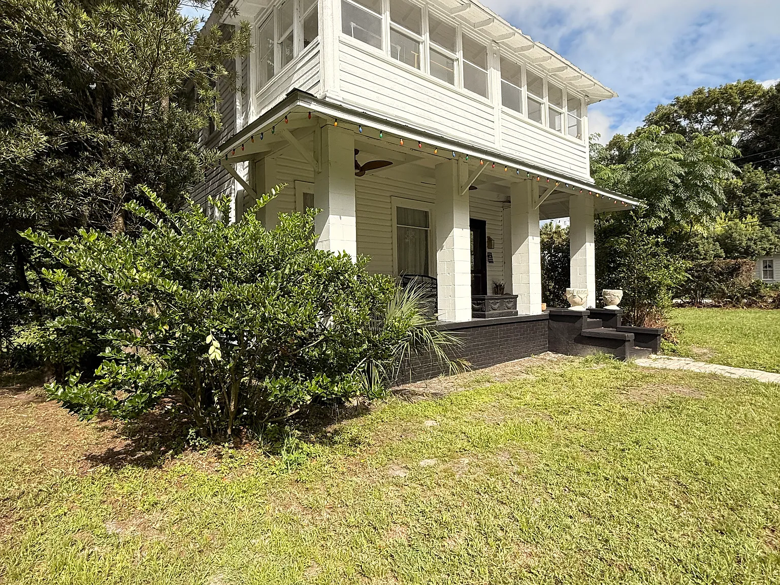 3 bed, 1536 sqft, $2,500 — Photo 2
