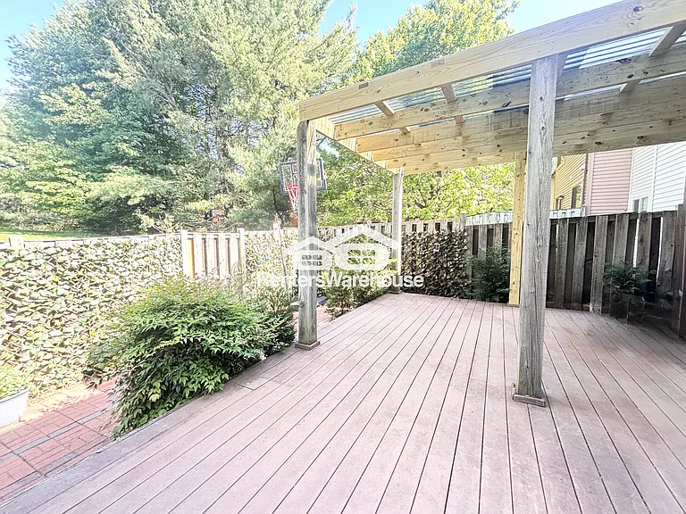 20469 Waters Point Ln — Photo 8