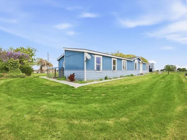201 Clover Ln, Pasco, WA 99301