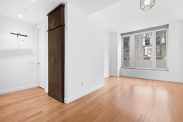 Rented by CITY SPHERE | media 6