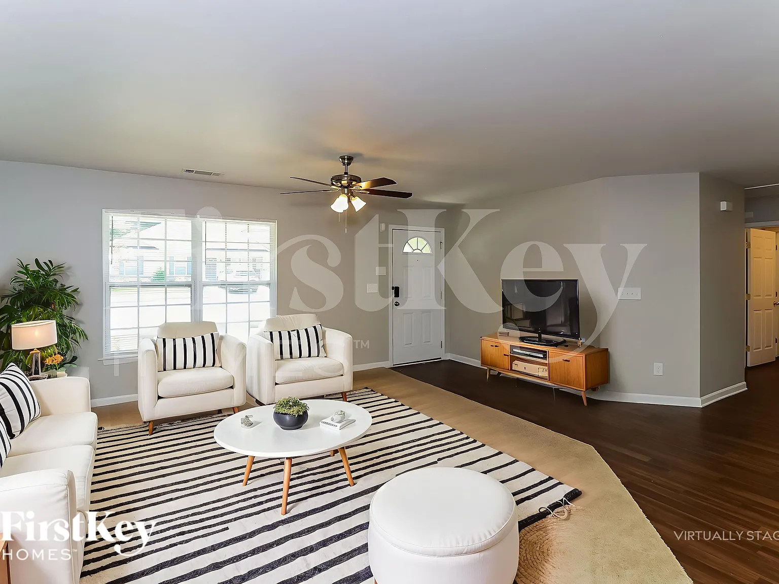 3 bed, 2.0 bath, 1427 sqft, $1,895 — Photo 4