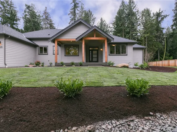 10825 NE Apple Tree Point Ln, Kingston, WA 98346