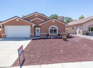 6015 Arroyo Dr, Farmington, NM 87402