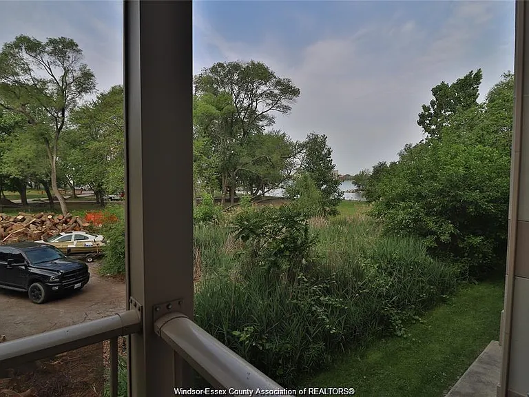 3000 Sandwich St #201 — Photo 23