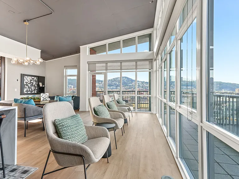 Asa Flats and Lofts — Photo 2
