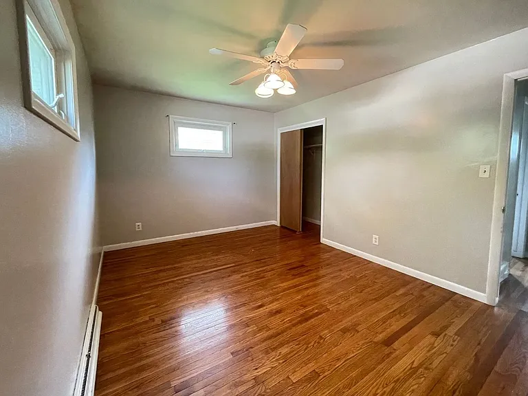 1503 Bunn St — Photo 5