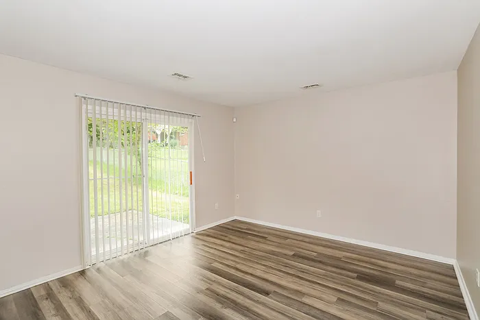 2372 Bluelark Dr — Photo 4