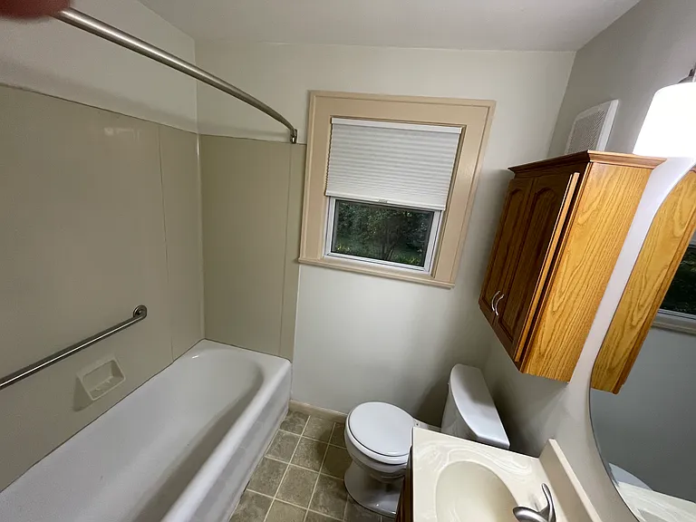 275 Forest Hill Dr — Photo 8