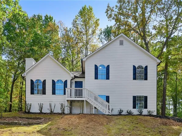 4153 Sterling Pointe Dr, Douglasville, GA 30135