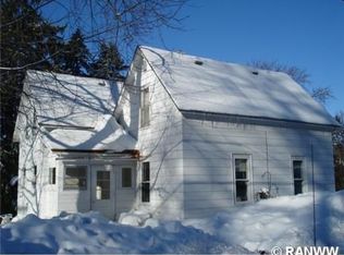 1220 13th Ave E, Menomonie, WI 54751