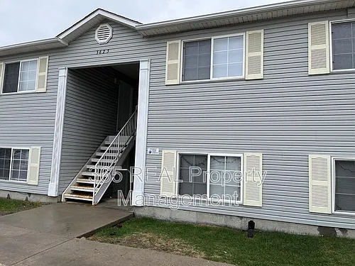 3625 Centennial Cir #2 Photo 1