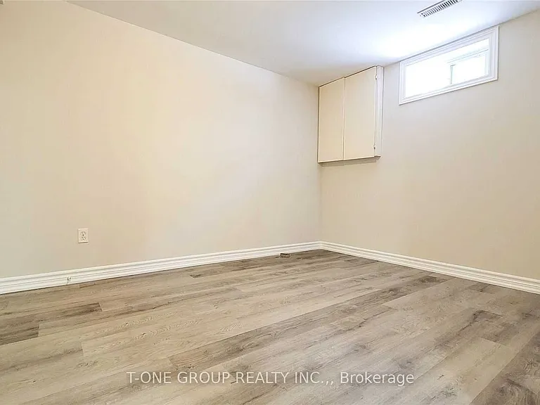 97 Briarscross Blvd #BASEMENT — Photo 7