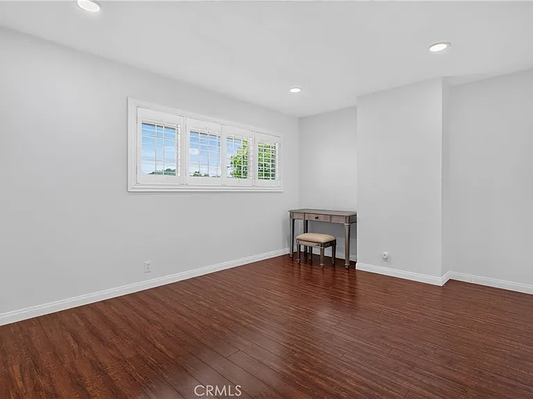 4641 Newman Ave — Photo 42