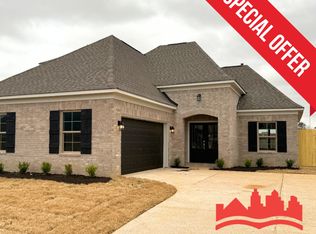60 Hidden Field Cv, Oakland, TN 38060