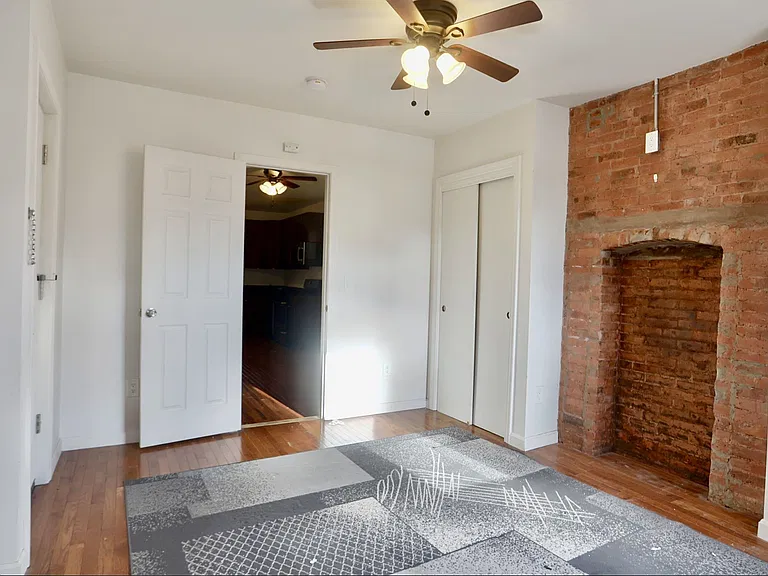 79 Beacon Ave #3 — Photo 10