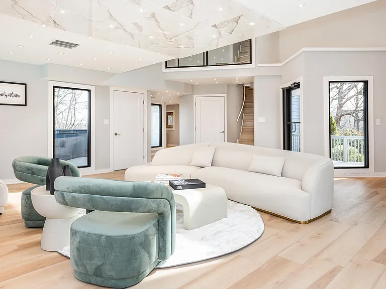 EDITION Apartment Homes — Photo 10