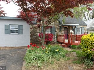 427 Newton Rd, Hatboro, PA 19040