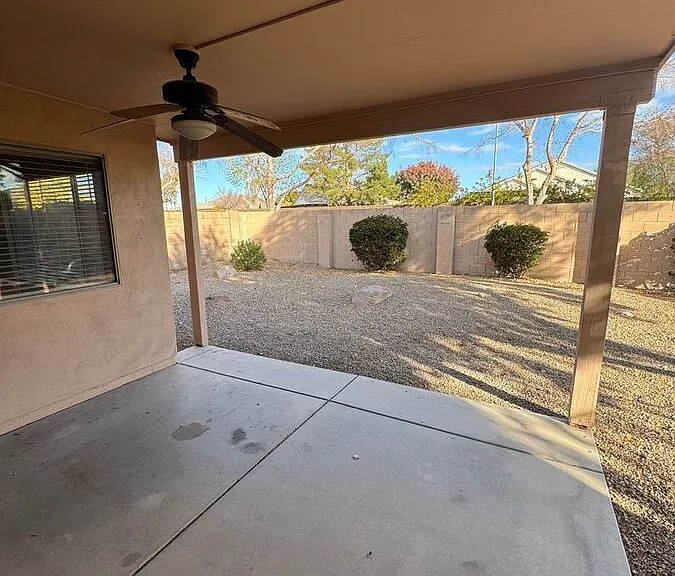 9450 W Quail Ave — Photo 29