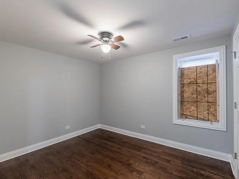 6914 S Marshfield Ave #1 — Photo 10
