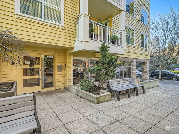 2901 NE Blakeley Street #103, Seattle, WA 98105